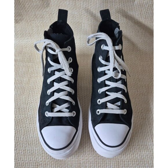 Youth Black & White Chuck Taylor All Star Lugged Heel Platform Sneaker Size 6 - Picture 3 of 11